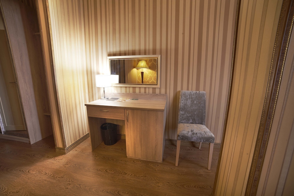 Business Double Room photo 3