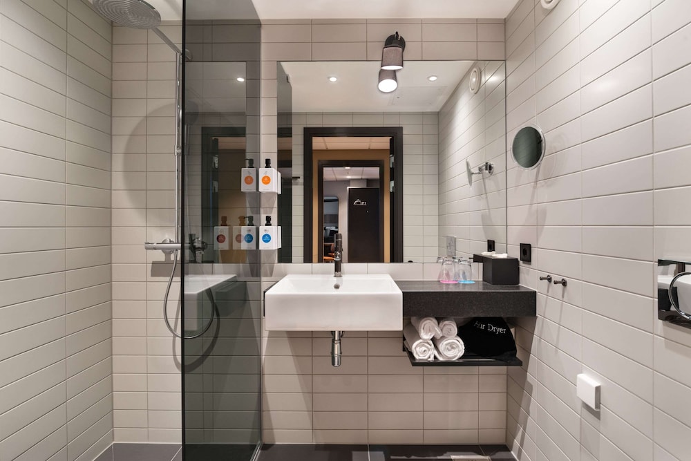 Superior Twin Room - Photo 2