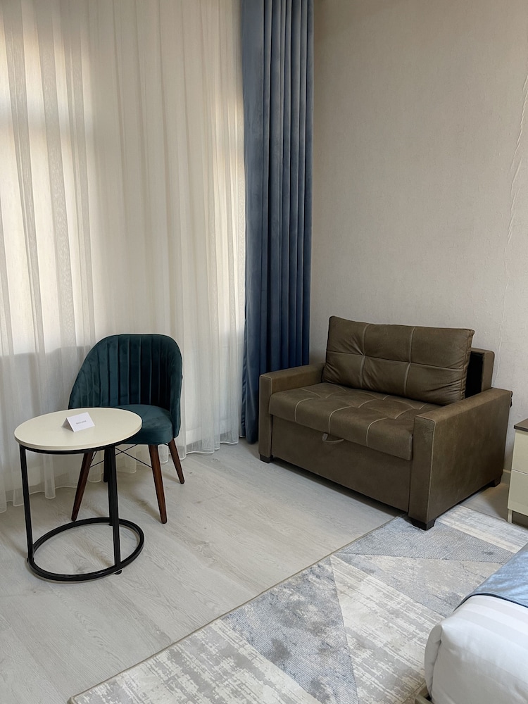 Standard Twin Room - Photo 1