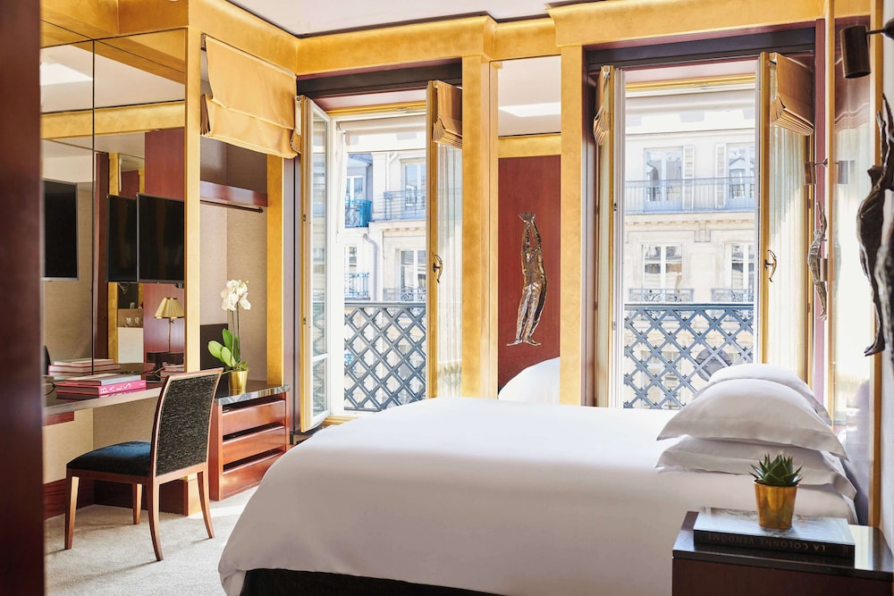 Room, 1 King Bed (PAIX View)