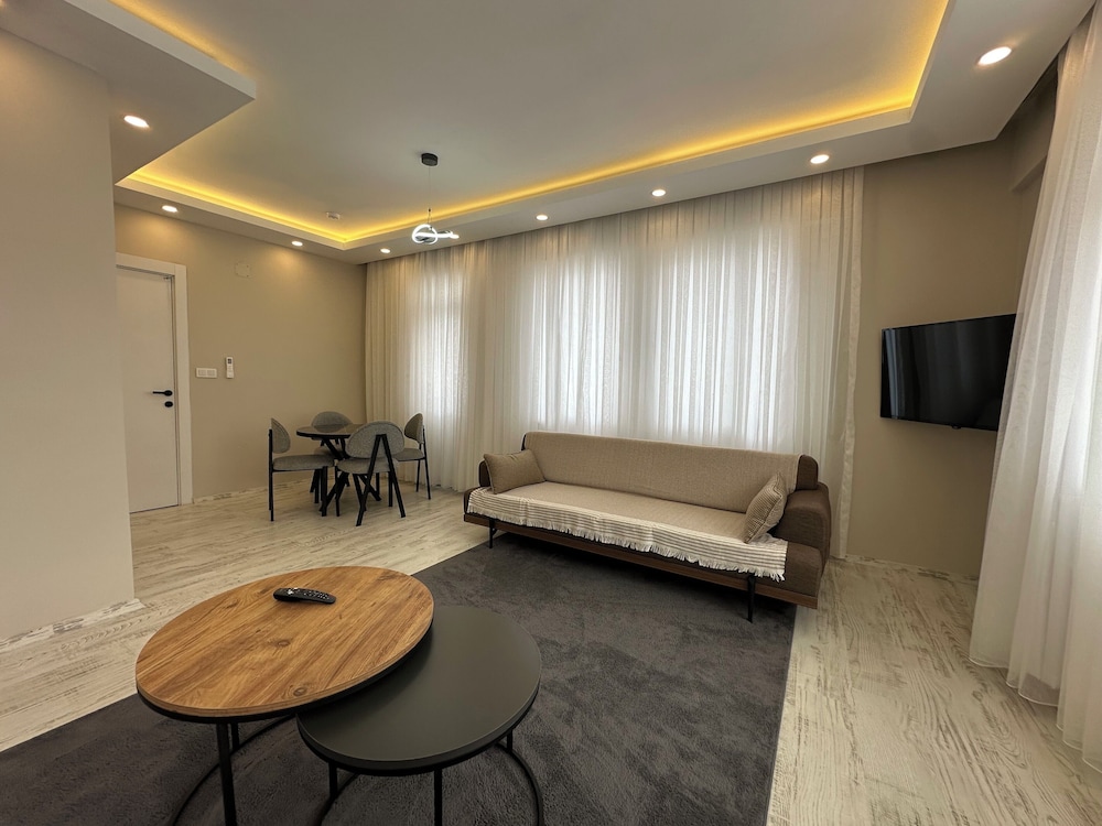 Comfort Apartment, Balcony, Mountain View