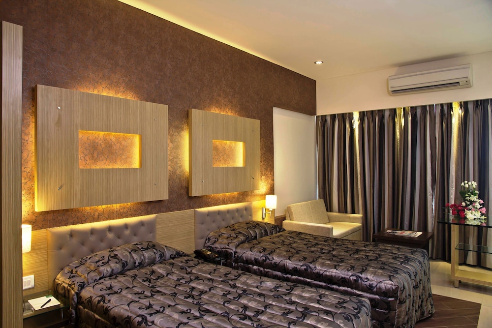 Deluxe Room, City View photo 1