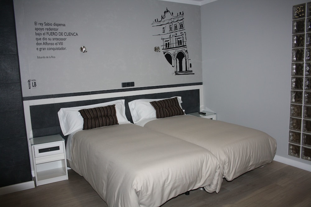 Double Room, 2 Twin Beds photo 3