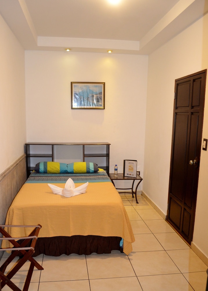Single Room with Fan photo 1
