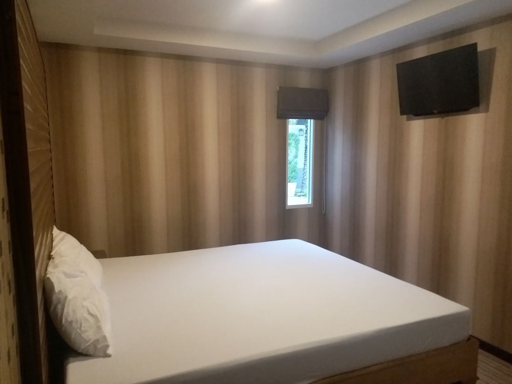Standard Double Room photo 3