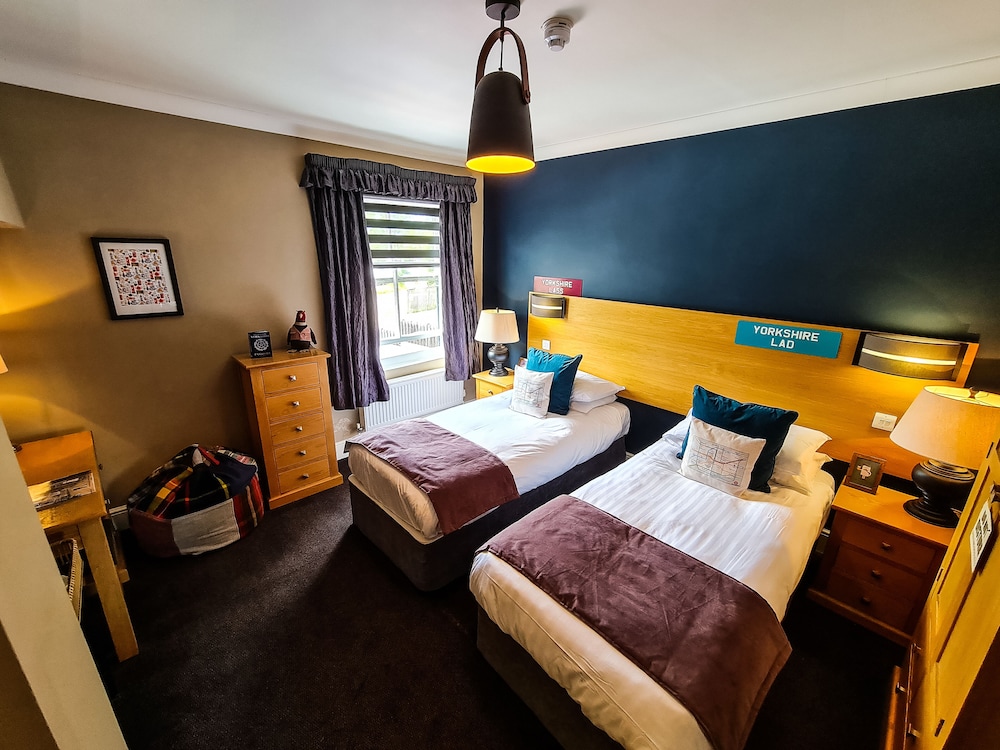 Standard Double or Twin Room - Photo 1