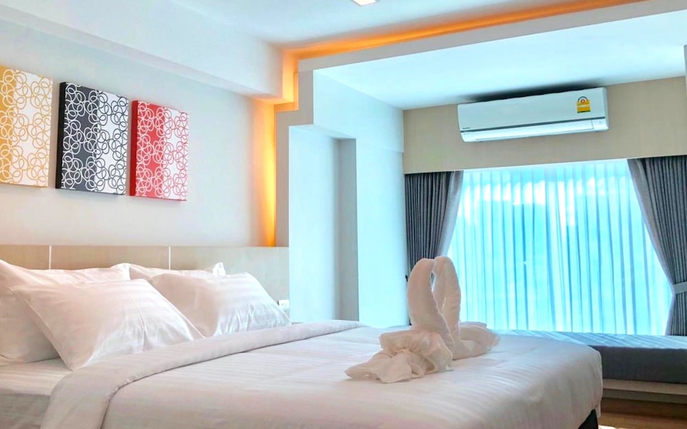 Superior Room, 1 King Bed