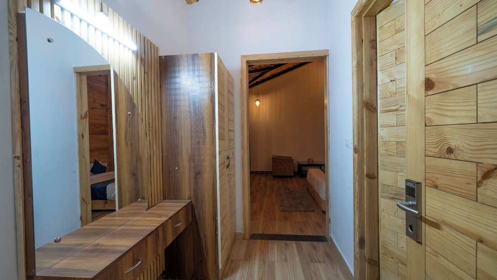 Deluxe Room, Valley View photo 3