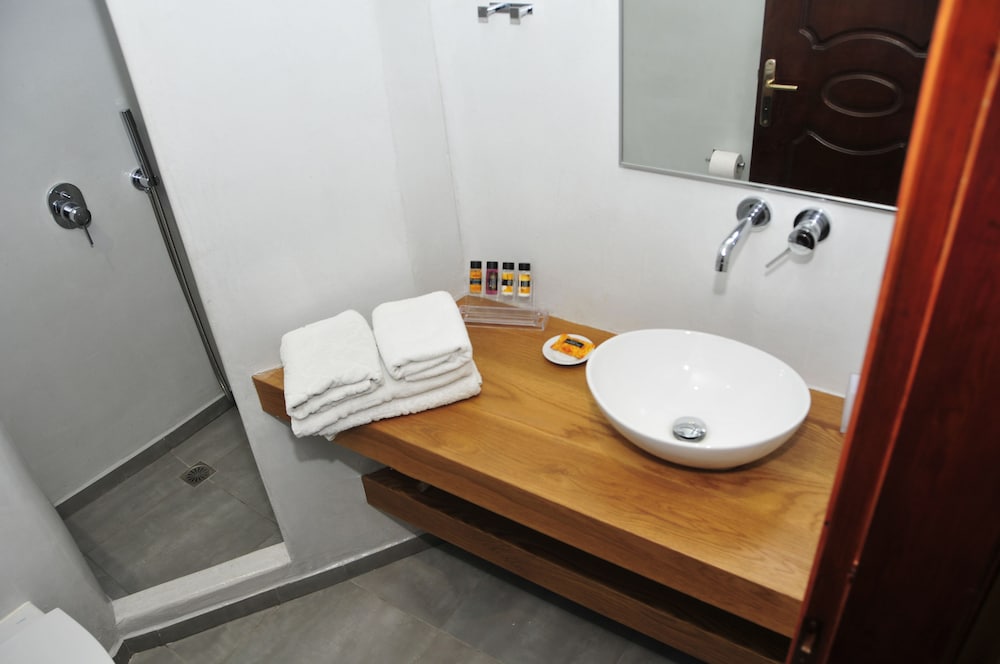 Triple Room - Photo 10