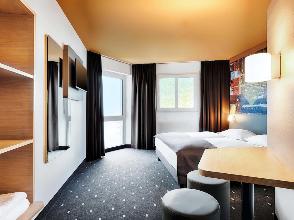 Double Room with french Bed photo 3