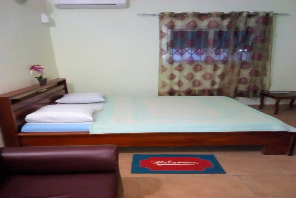 Superior Room, 1 Queen Bed photo 3