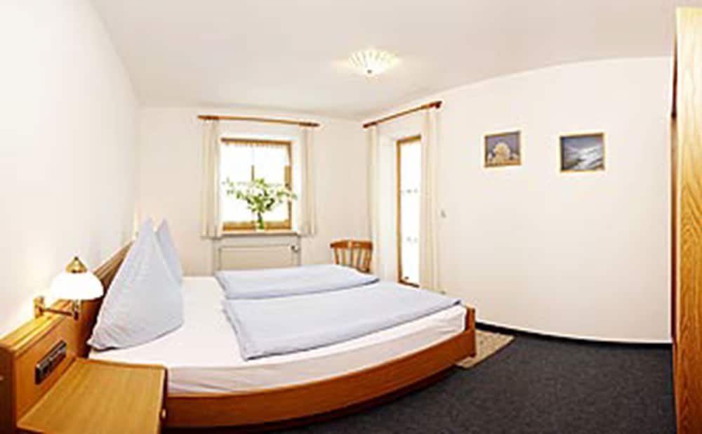 Apartment (2) photo 2