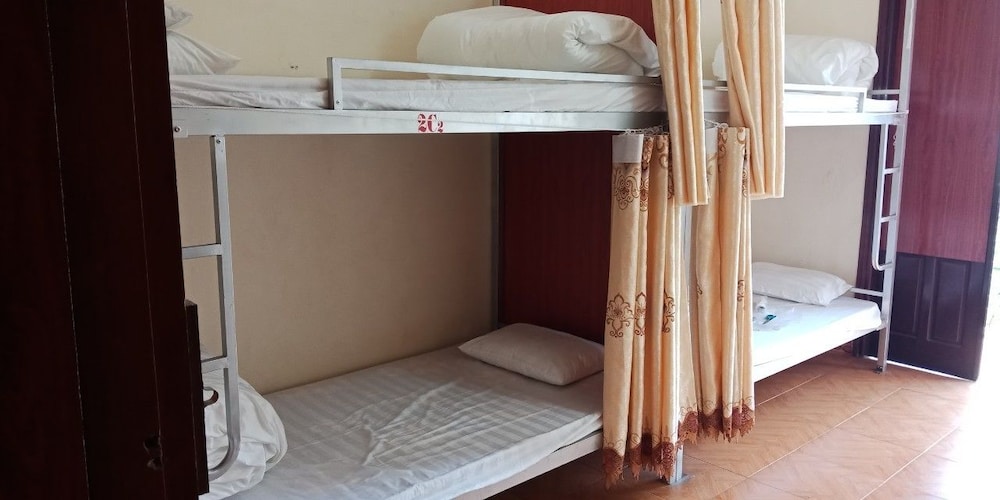 Bed in 6-Bed Mixed Dorm photo 2