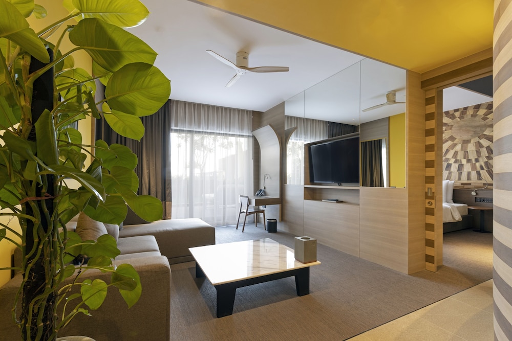 Studio Suite, Terrace, Garden View photo 2