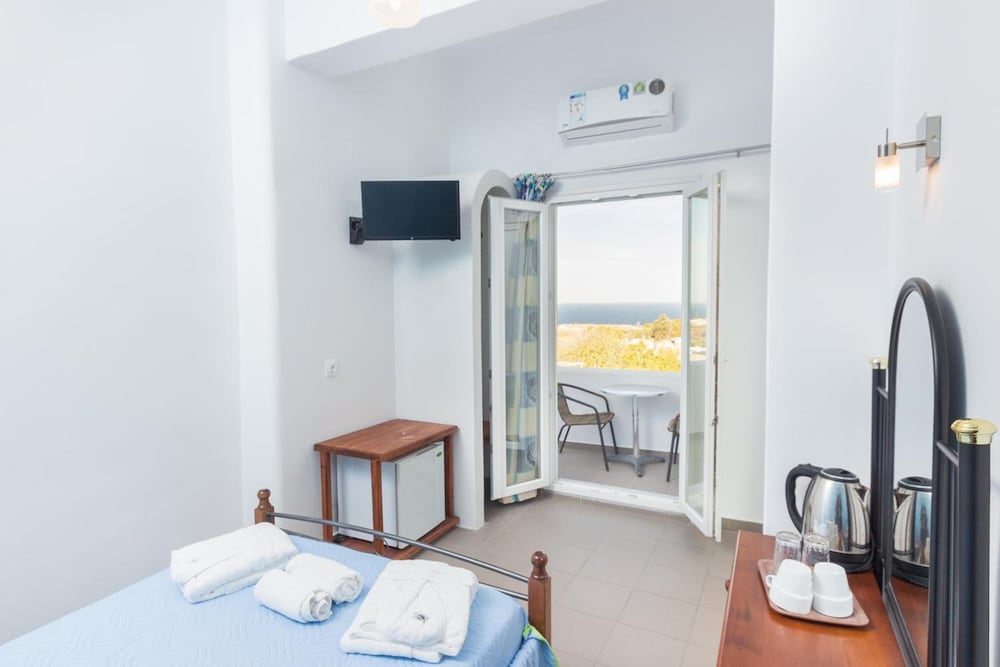 Standard Room - Photo 12