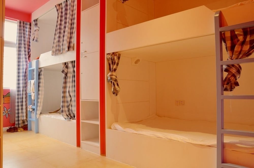 Bed in 6-bed Female Dormitory Room photo 2