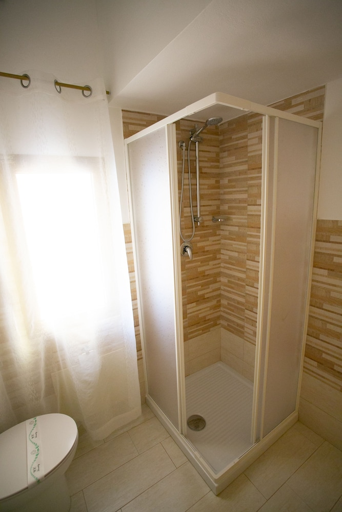 Deluxe Quadruple Room photo 2