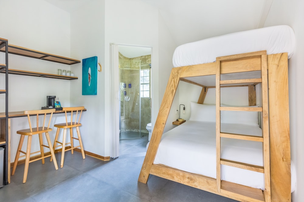 Economy Twin Room
