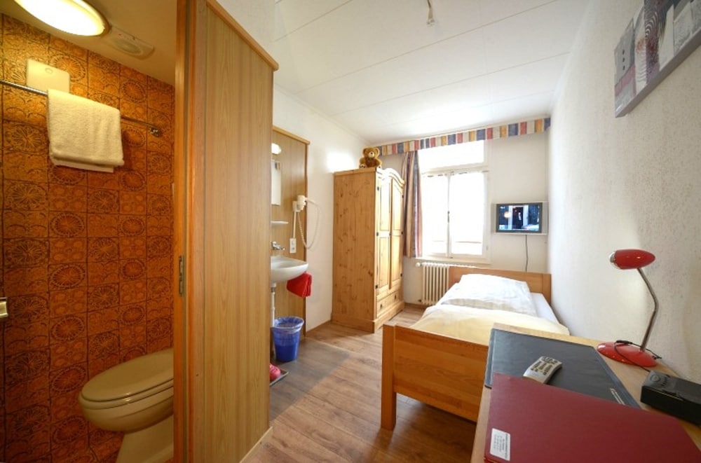 Standard Single Room, Private Bathroom photo 1