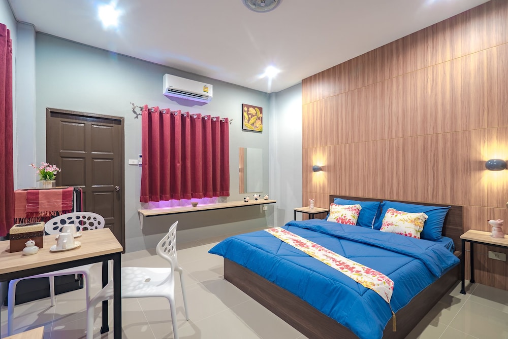 Deluxe Double Room with Balcony photo 1