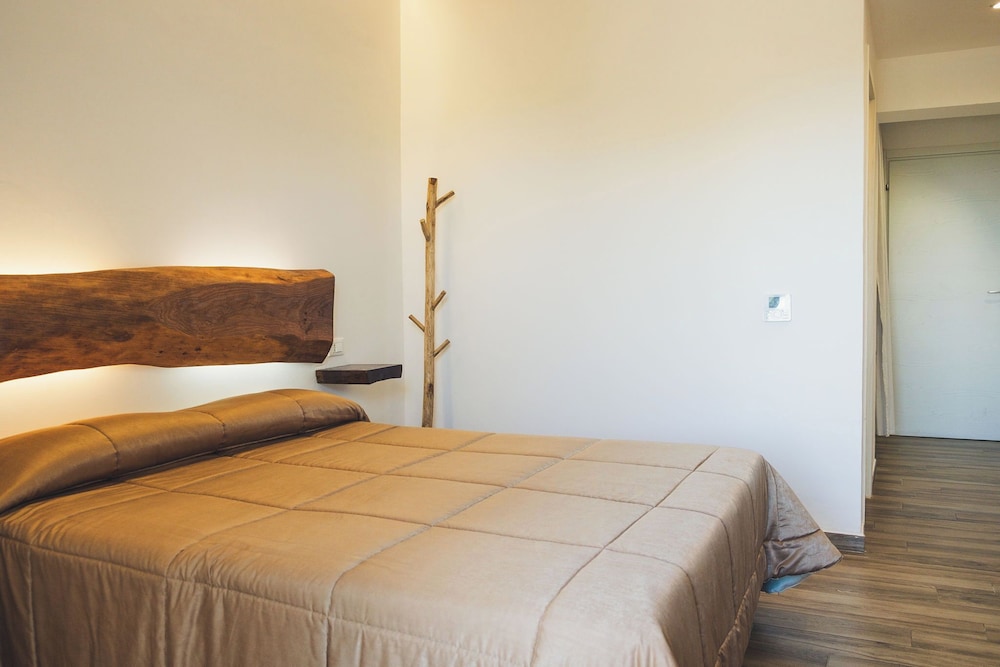 Panoramic Double or Twin Room photo 3
