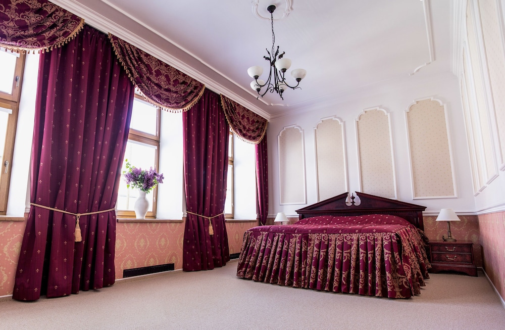 Deluxe Suite, City View photo 1