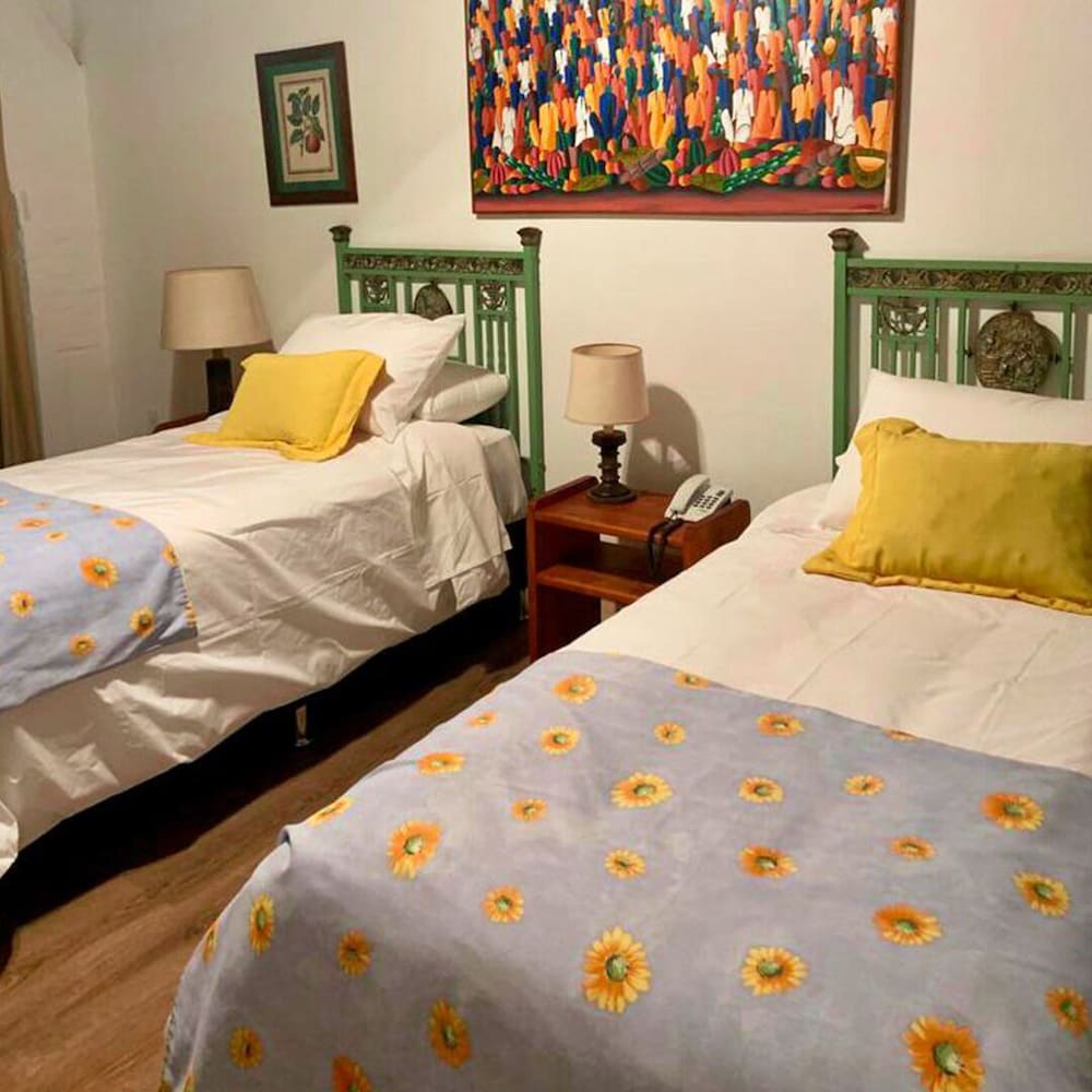 Standard Twin Room photo 1