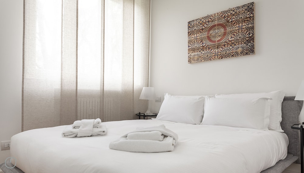 Apartment (1 Bedroom)