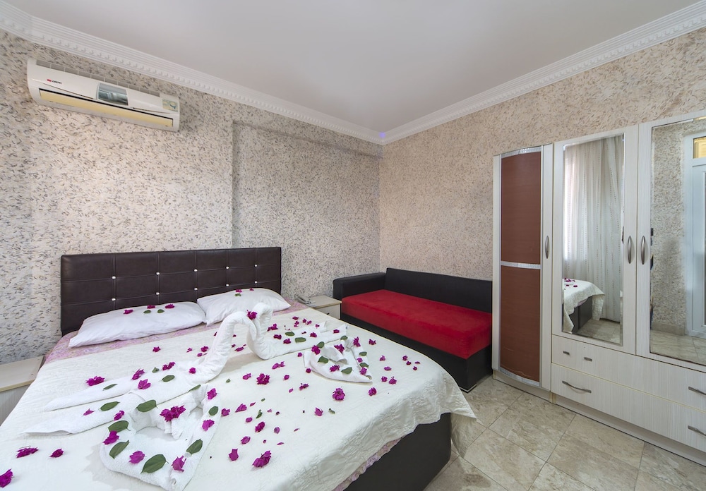 Standard Single Room, Sea View