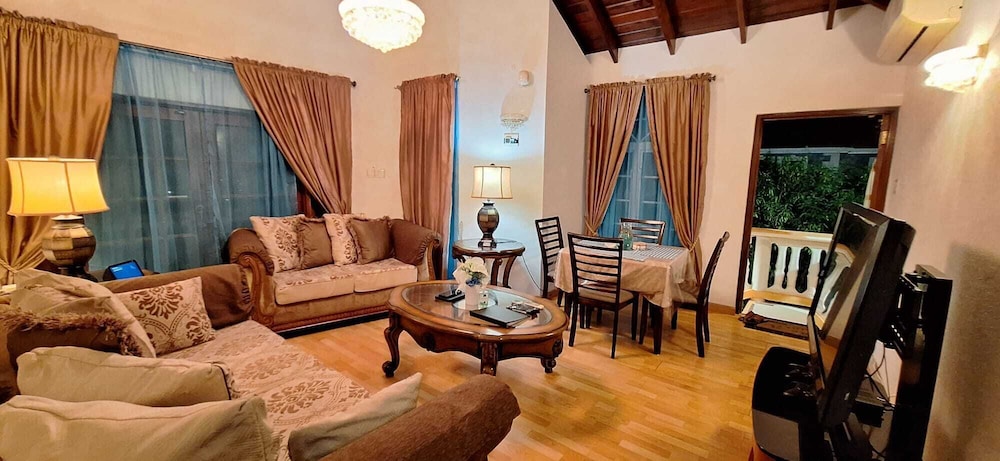 Three Bedroom Ocean View Villa