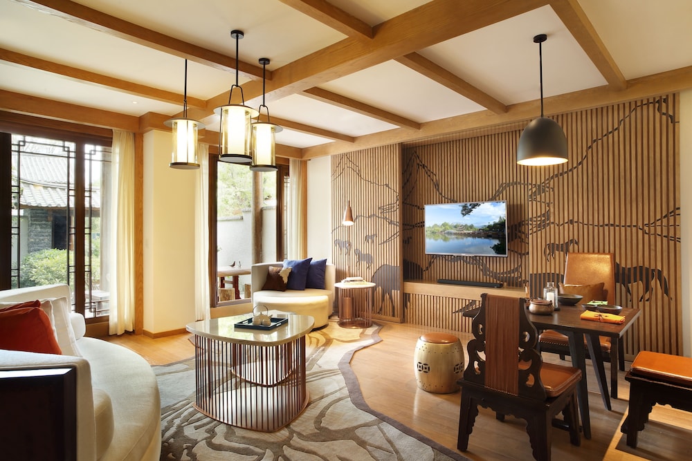Room (with Living Dining Areas)