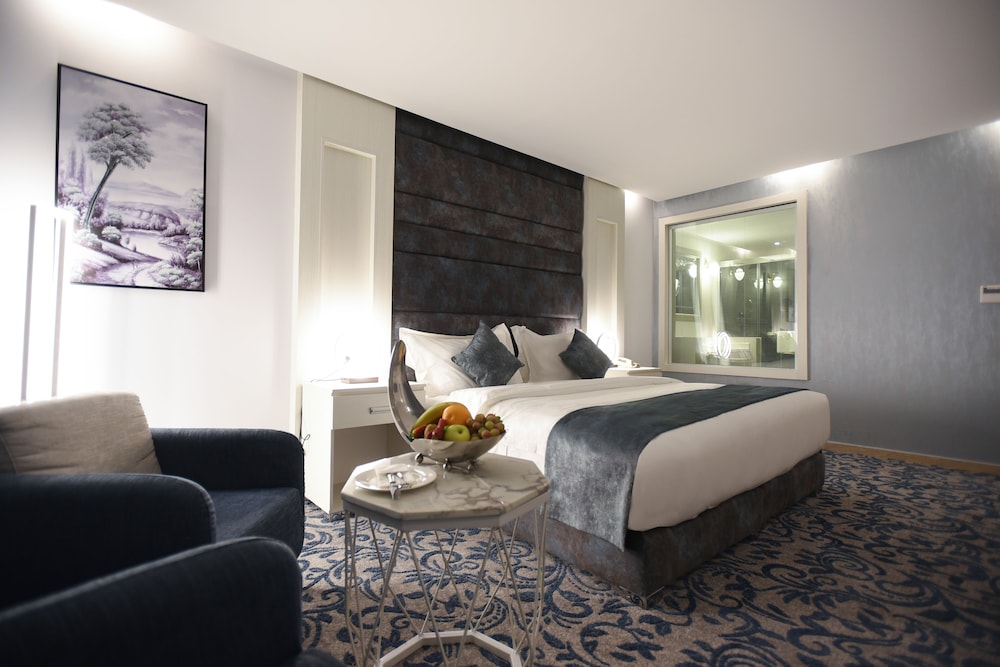 Family Suite - Photo 1
