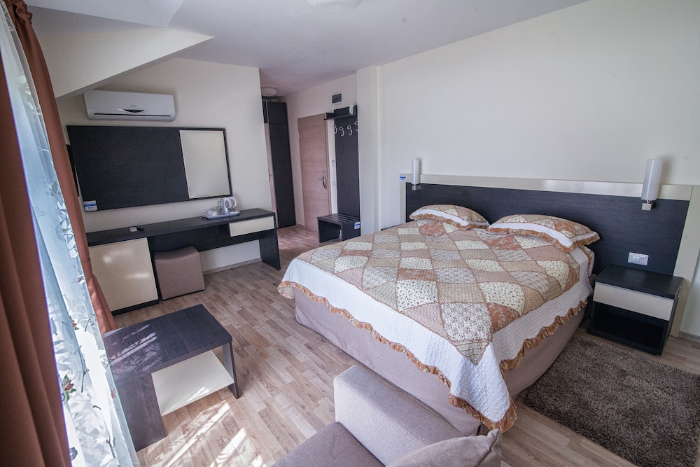 Superior Double Room, Annex Building photo 3