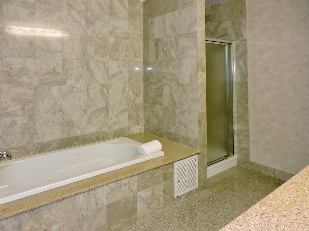 Family Suite, 2 Bedrooms - Photo 7
