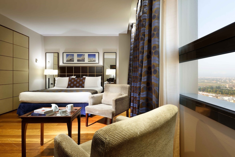 Superior Double Room, City View