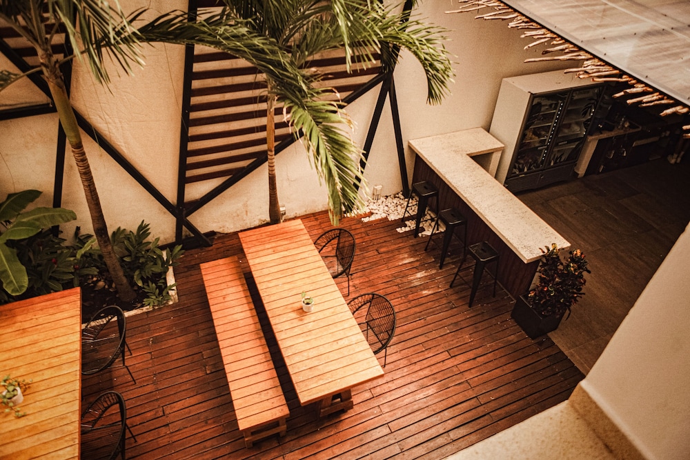 Standard Double Room - Photo 5