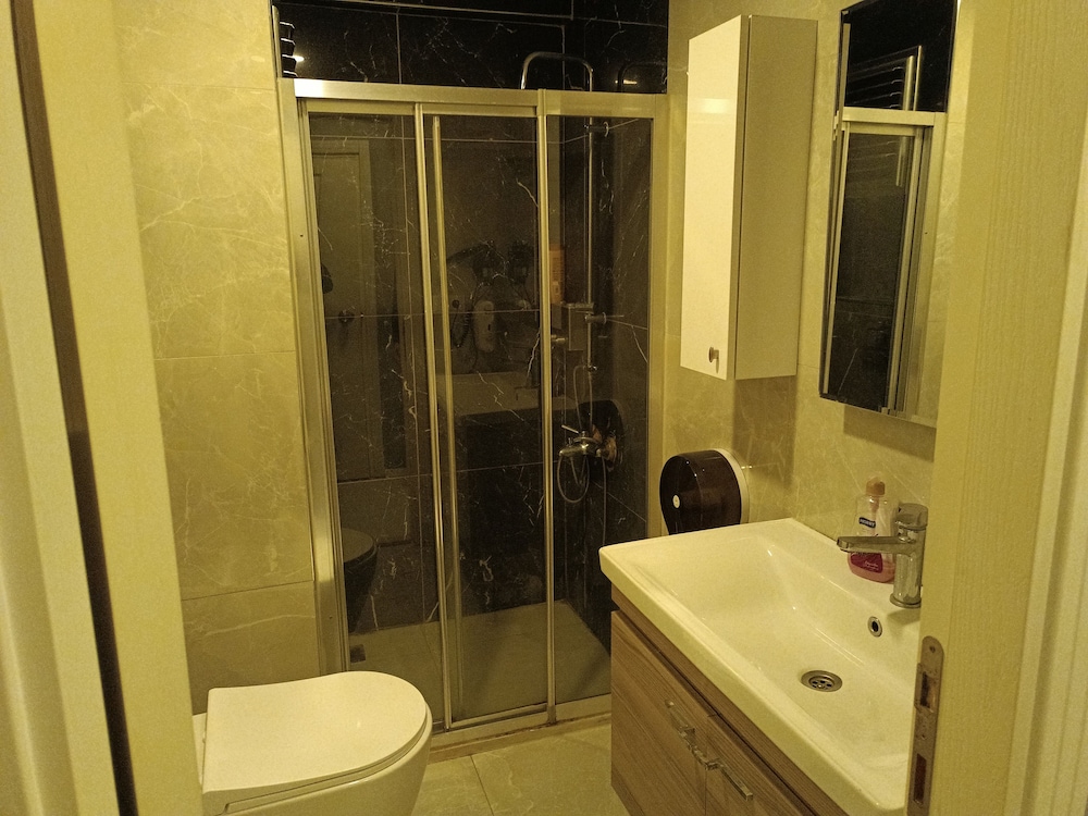 Deluxe Suite photo 3