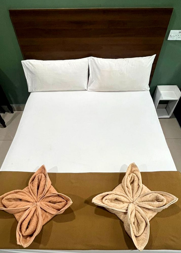 Business Double Room - Photo 2