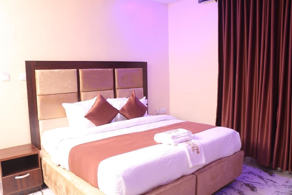Executive Double Room Single Use, Balcony photo 1