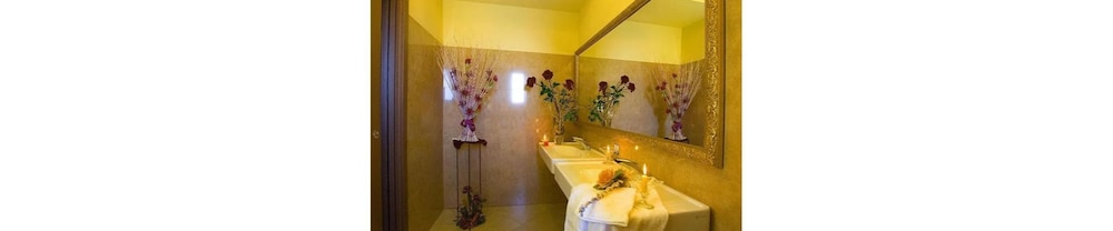 Traditional Room photo 2