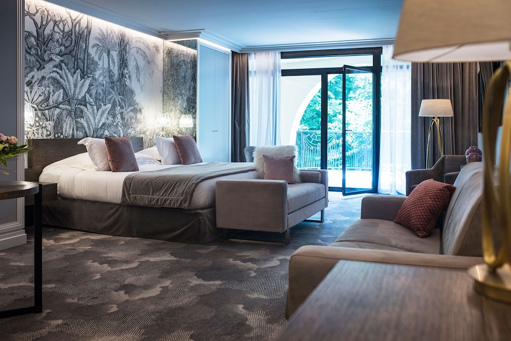 Deluxe Room - Photo 1