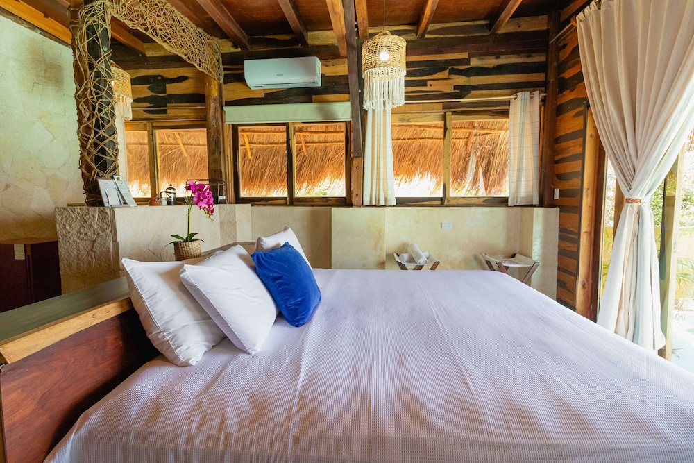 Premium Double Room, Lagoon View photo 3