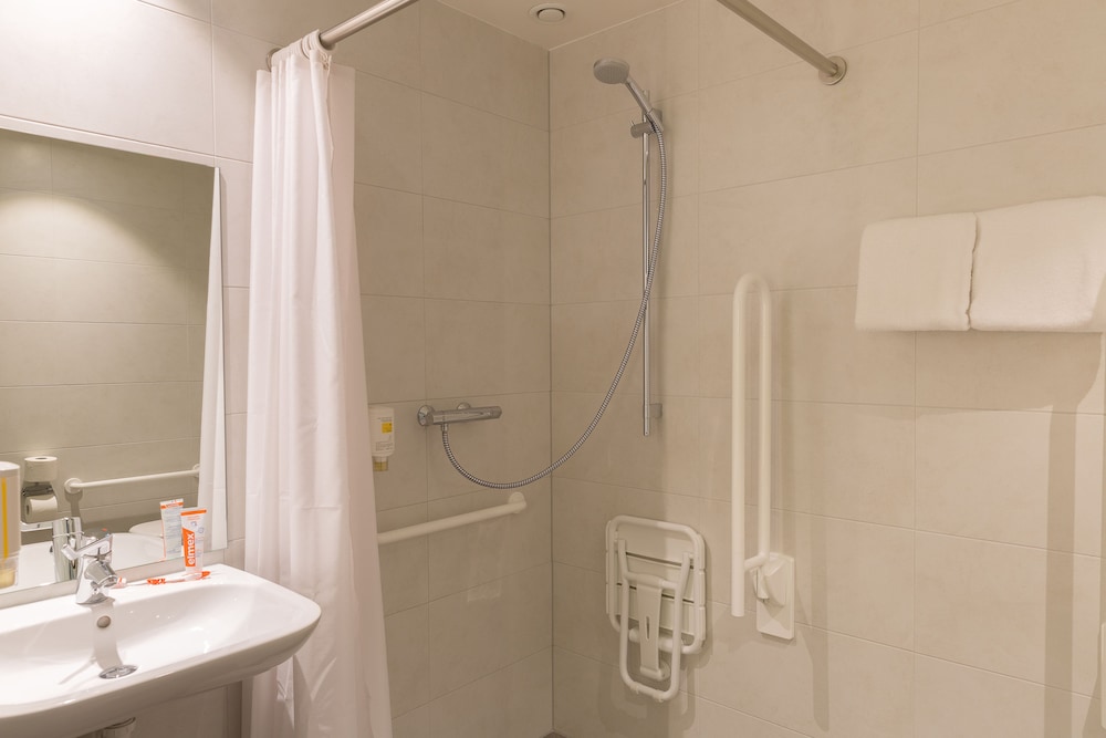 Superior Double Room, Accessible photo 2