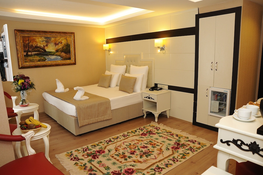 Standard Double or Twin Room, Non Smoking photo 2