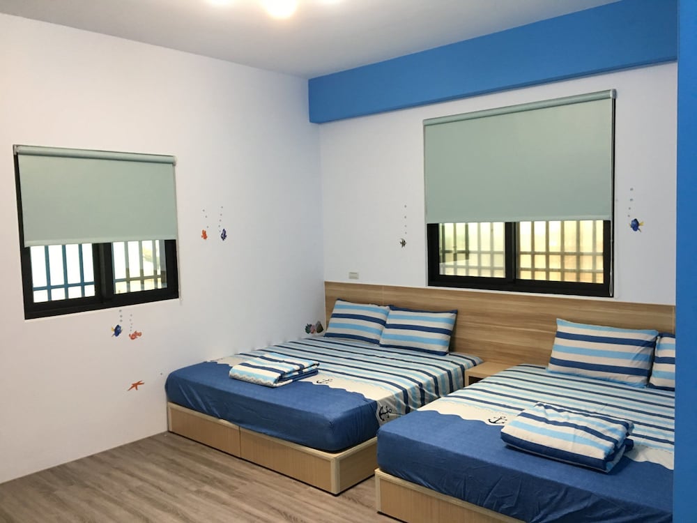 Family Quadruple Room, Non Smoking photo 1