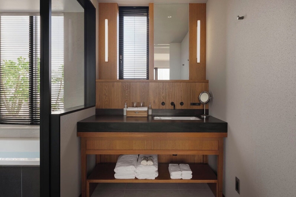 Penthouse Suite (Top floor, private terrace) - Photo 3