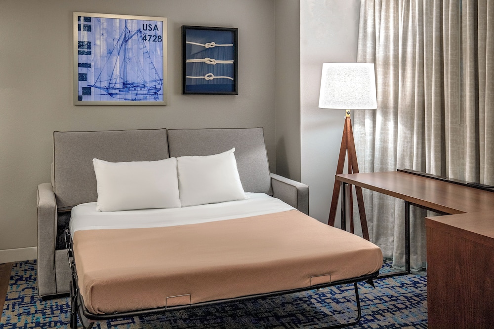 Studio, 1 Queen Bed with Sofa bed, Harbor View