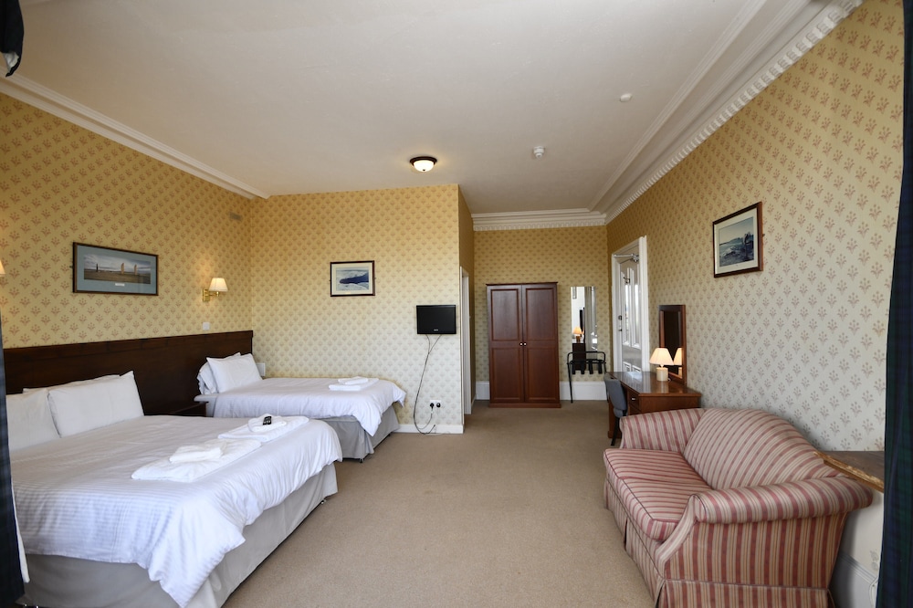 Deluxe Triple Room - Photo 7