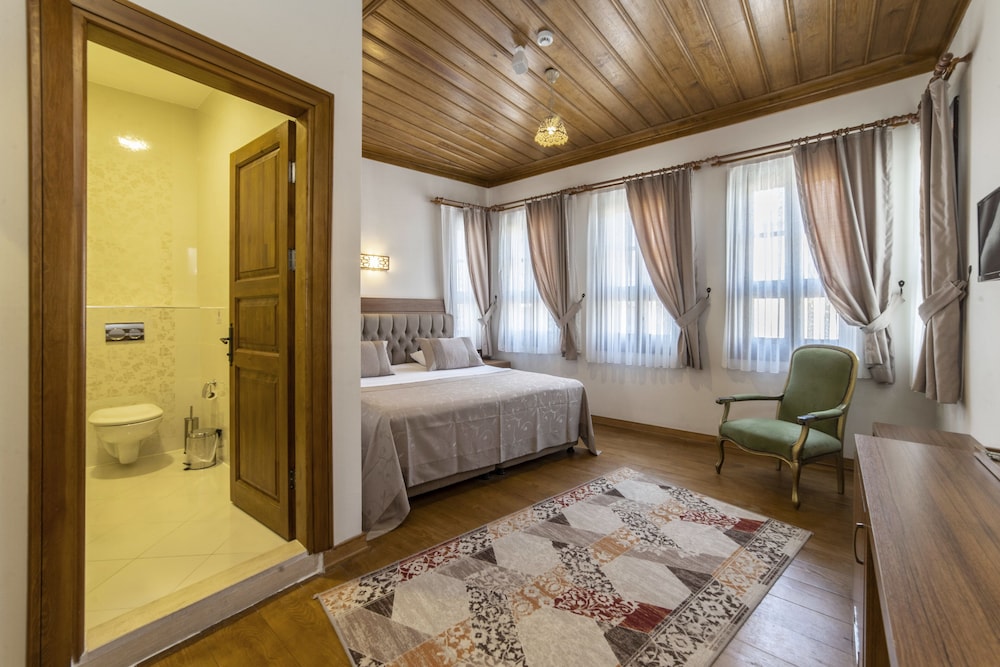 Standard Double Room Single Use