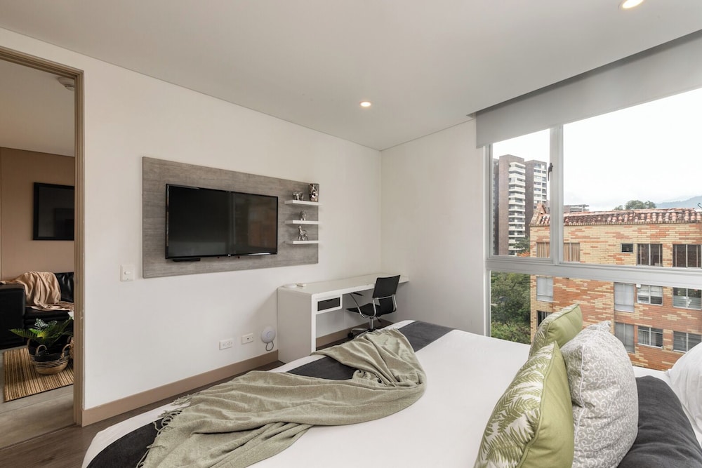 Deluxe Apartment 904
